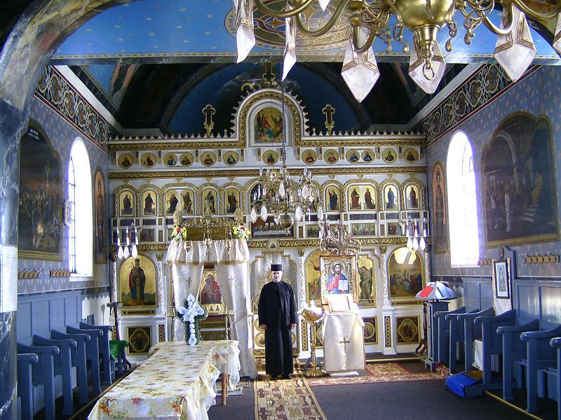 Interiorul bisericii